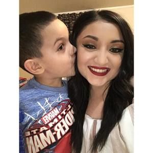 Meet your Posher, Emilia